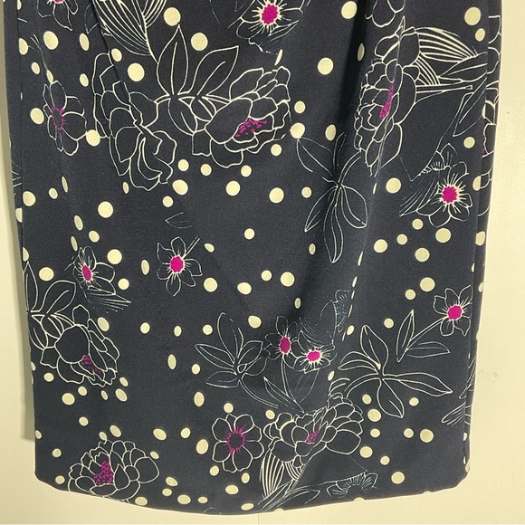 Adrianna Papell Women’s Sleeveless Sheath Floral Dot Print Pleated Dress Size 2. - Picture 12 of 16